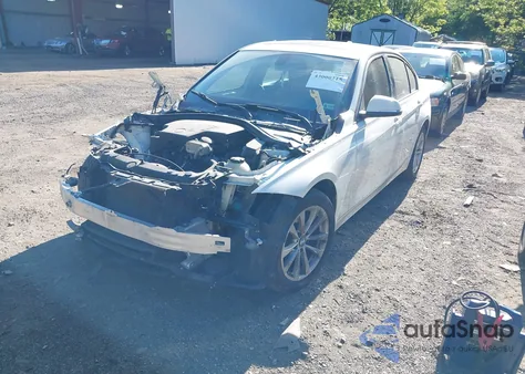 2018 BMW 320I xDrive z USA, uszkodzony, nr VIN WBA8E5G50JNV02432